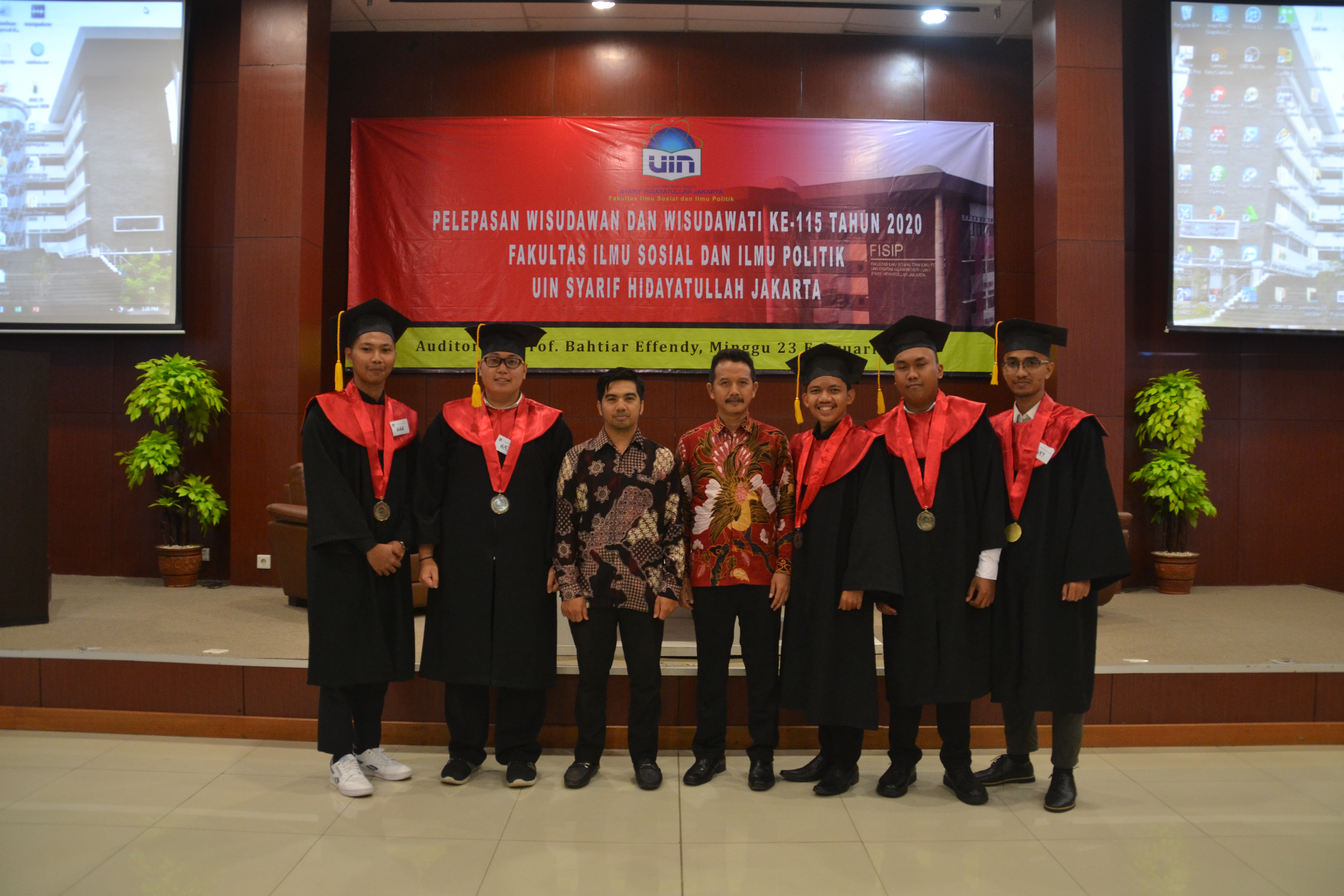Yudisium Wisudawan FISIP Ke-115