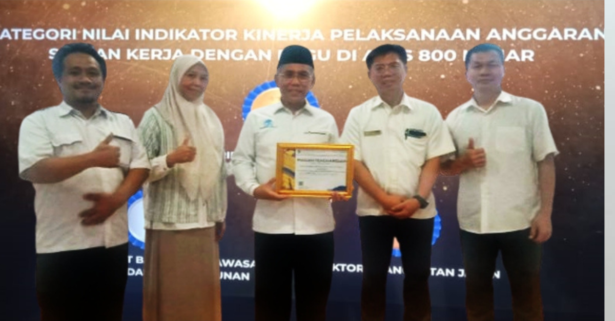 UIN Syarif Hidayatullah Jakarta Raih Penghargaan Satker Terbaik I Pengelola Anggaran Kategori Pagu di Atas 800 Miliar dari KPPN Jakarta IV