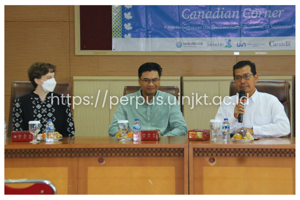 Wikilatih-WIkipedia-Kanadian Corner-Perpustakaan UIN Jakarta_23 September 2025 (2)