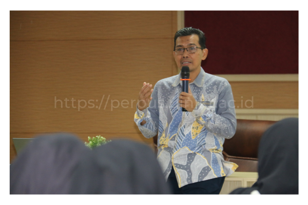 Isian Berita - 17 Maret 2026 - Agus Rifai Beberkan Startegi Academic dan Research Skills, Ini yang Harus Dimiliki Mahasiswa (2)