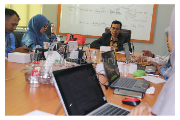 Isian Berita - Kolaborasi dengan Penerbit BRIN, UIN Jakarta Press Kupas Strategi Konversi Karya Ilmiah Menjadi _Buku