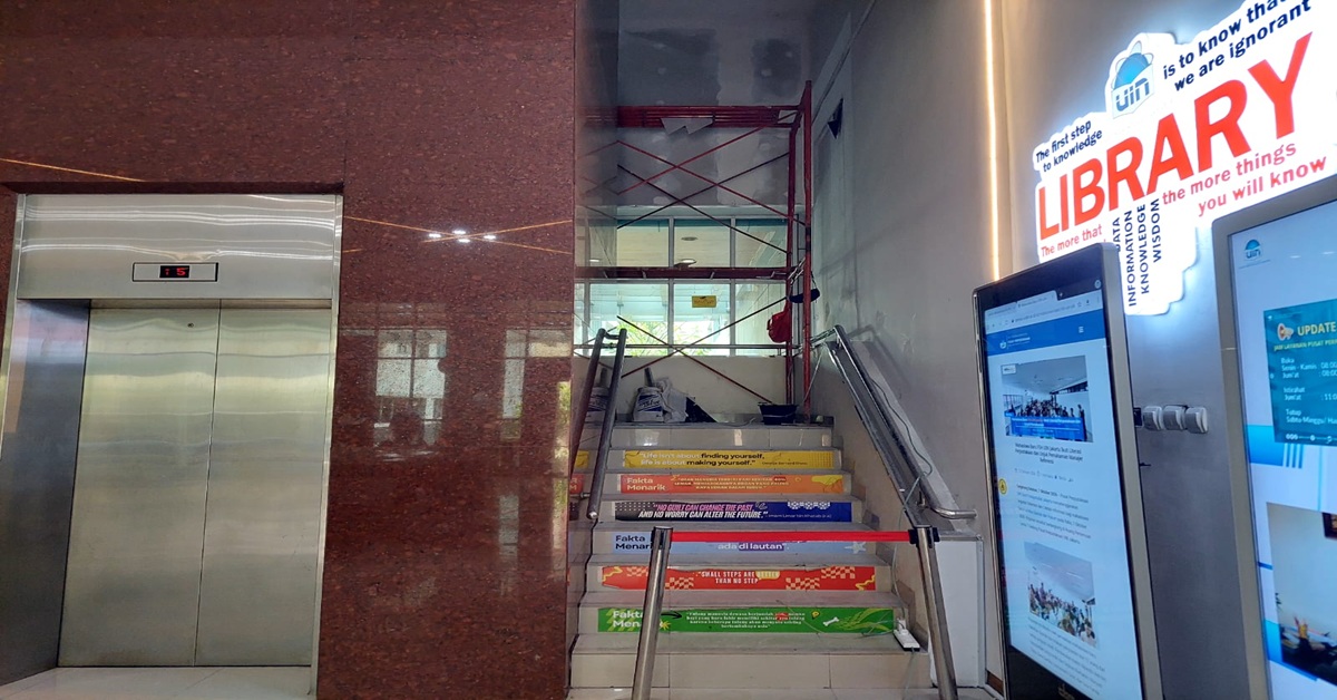Pemberitahuan: Akses Tangga Lantai 1-2 Perpustakaan Ditutup Sementara untuk Pembangunan Galeri Sejarah
