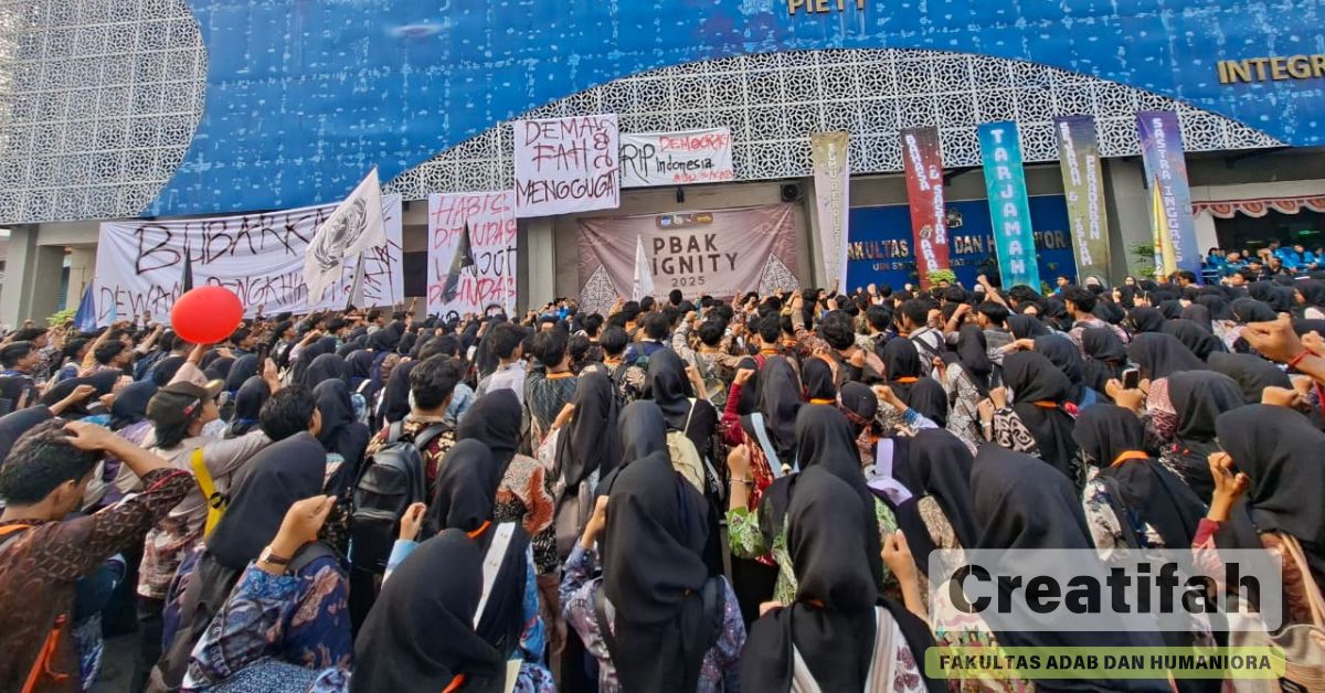 PBAK 2025 FAH UIN جاكرتا مغلق رسميًا، والطلاب الجدد على استعداد للخطوة
