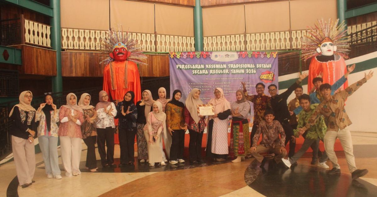 Betawi Cultural Visit: DEMA FAH UIN Jakarta Provides Students with Educational Experiences Beyond Campus