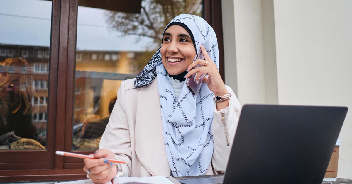 What Careers Can Arabic Language and Literature Graduates Pursue?