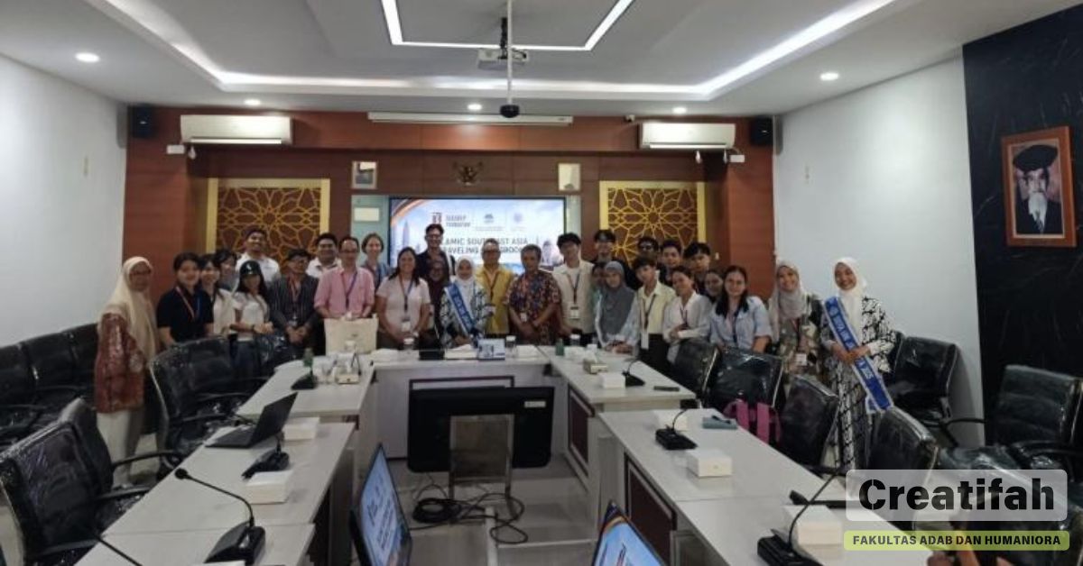 Memperkenalkan UIN Jakarta Di Kancah Asia, Delegasi ISEATRAC Melakukan Tour Kampus Bersama Civitas Akademik Fakultas Adab Dan Humaniora