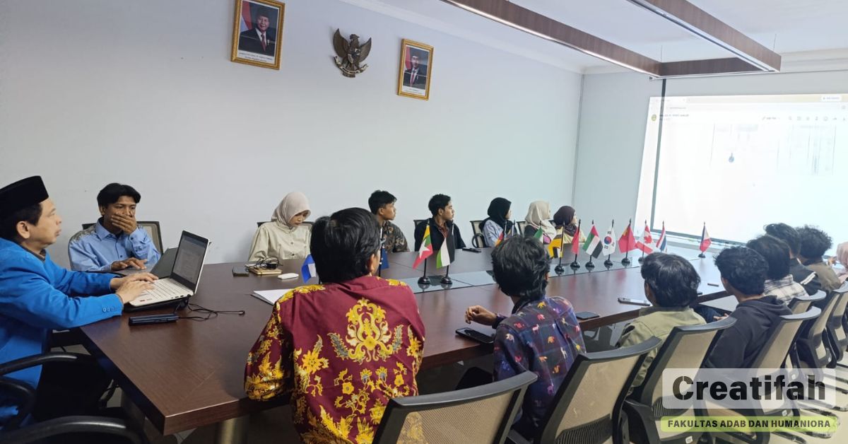 Welcoming New Students, DEMA of the Faculty of Adab and Humanities Holds a Coordination Meeting with the PBAK Committee Chairs at the Faculty and Department Levels