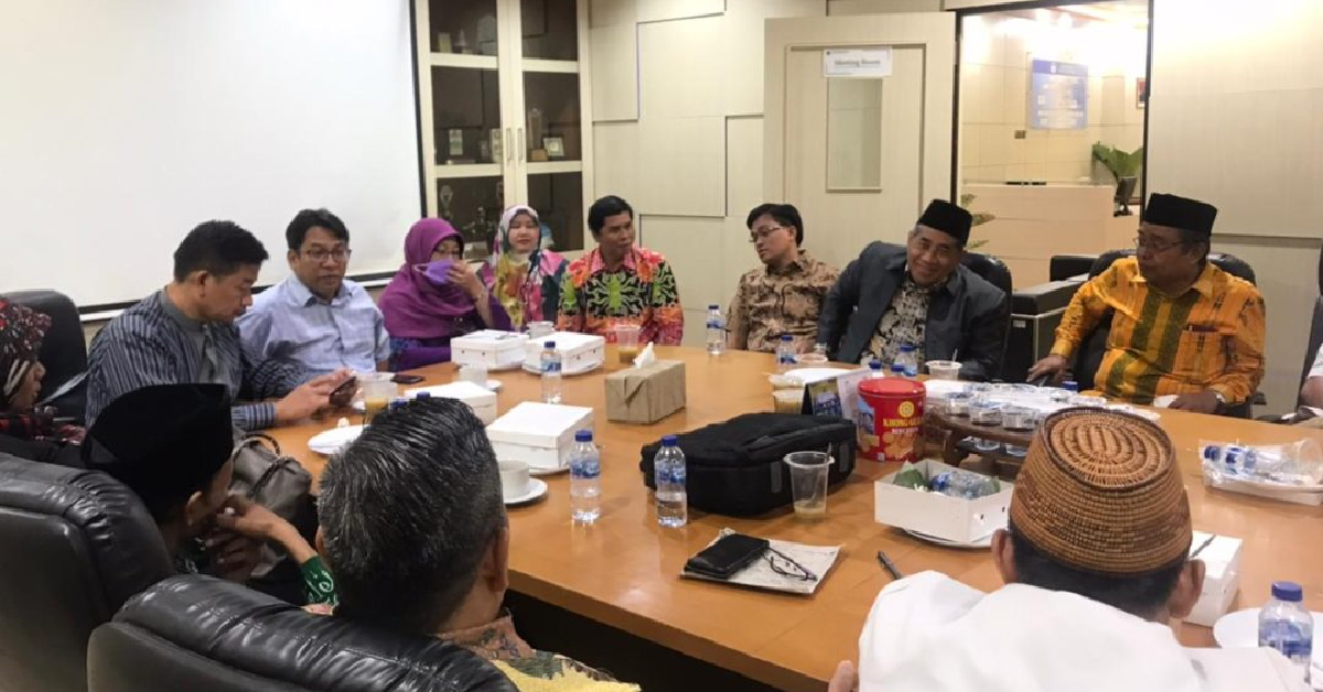 Dekan Gelar Diskusi Bersama Dosen FSH