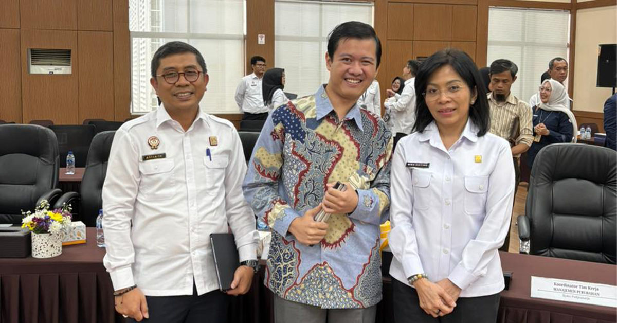 Dosen FSH UIN Jakarta, Rayhan Naufaldi Hidayat, S.H., M.H. Diundang Rapat Asesmen WBBM: Soroti Manfaat Inovasi Layanan Jurnal Rechtsvinding untuk Difabel 