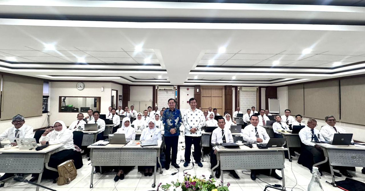 Dekan FSH Menjadi Narasumber Pelatihan Teknis Yudisial Niaga Syariah 