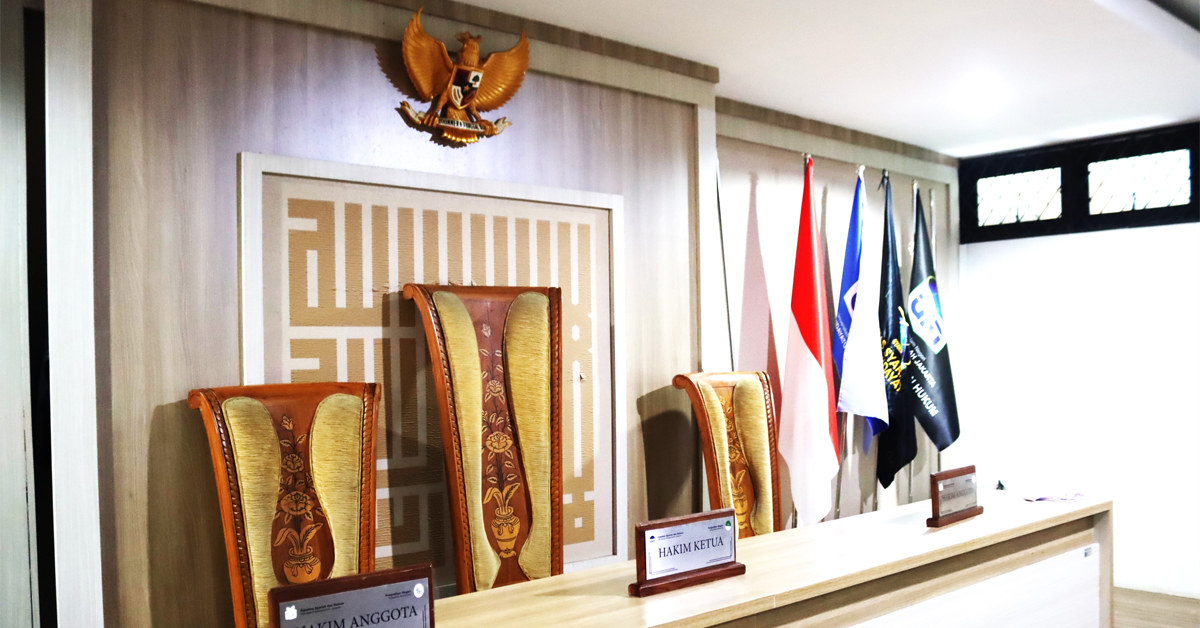 Peradilan Semu 