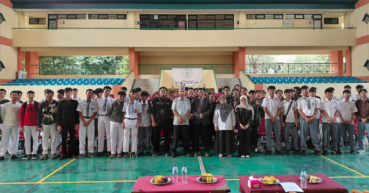 Law fair 4