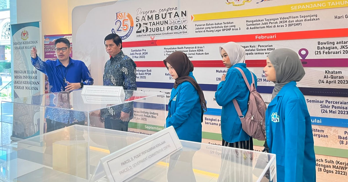 28 Mahasiswa FSH UIN Jakarta Pelajari Langsung Sistem Peradilan Syariah Malaysia di JKSM