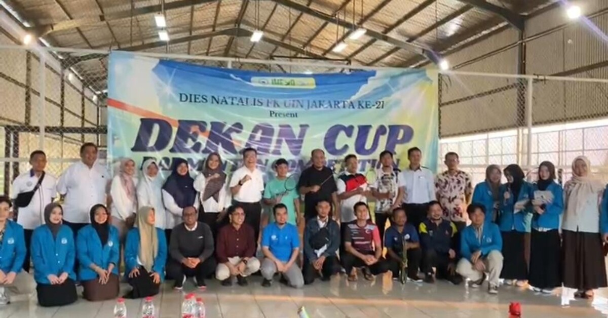 Celebrating the 21st Anniversary, FK UIN Jakarta Holds Dean’s Cup Badminton to Promote Community Well-Being