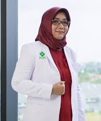 Lecturer