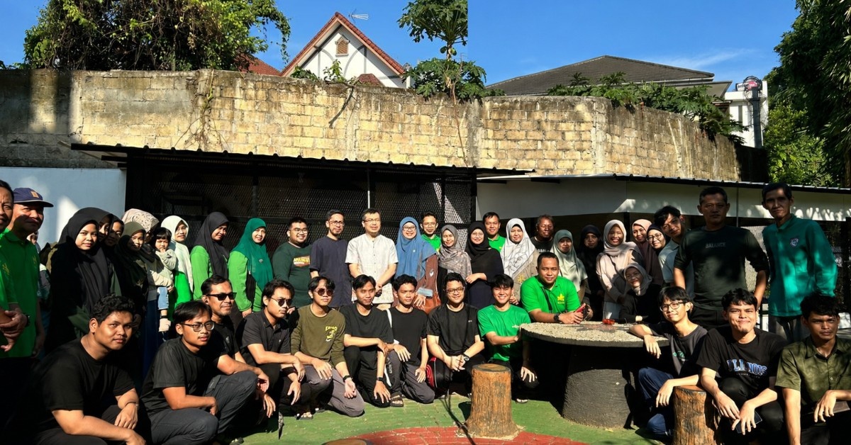 Eid al-Adha 2026, FK UIN Jakarta Extends Solidarity Through Hundreds of Qurbani Meat Packages