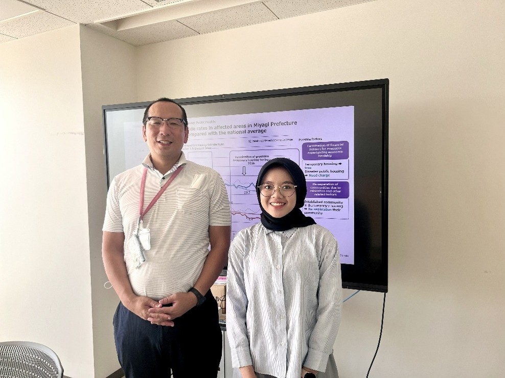 azkiya with prof masatsugu