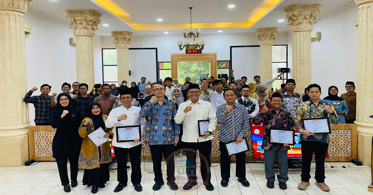 Ensiklopedi Pemikiran Islam Indonesia Abad XXI spsuinjkt 10