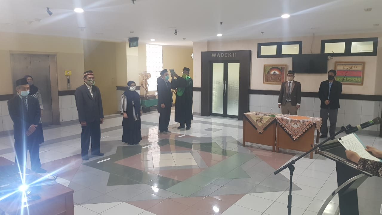 Dekan Lantik Kaprodi dan Sekprodi Program Magister FITK
