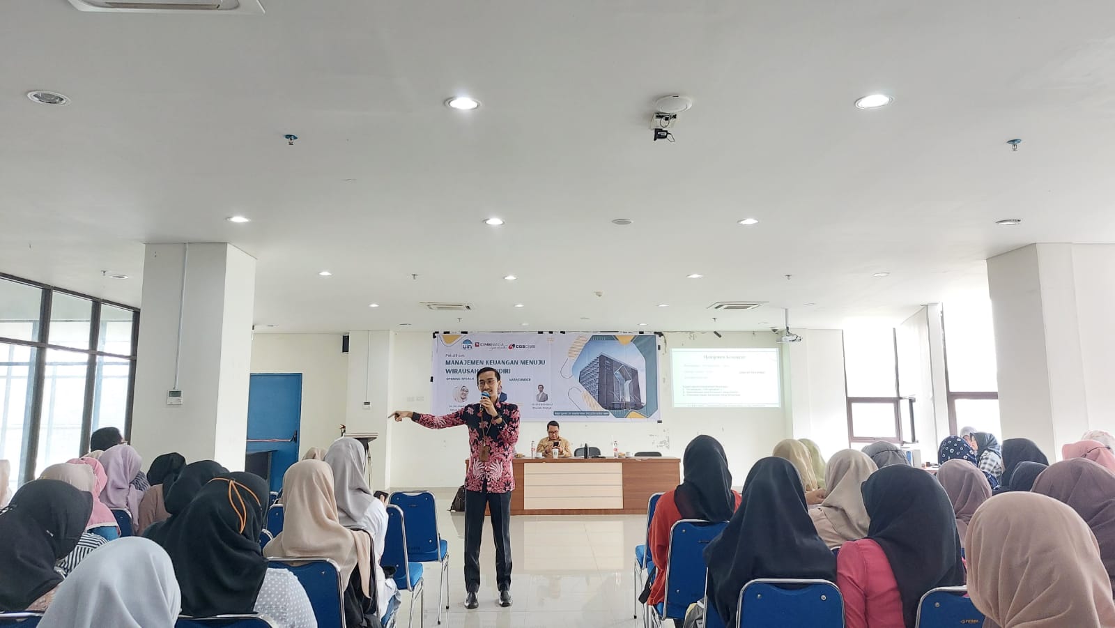 Prodi PIAUD-CIMB Niaga Selenggarakan Diklat Manajemen Keuangan