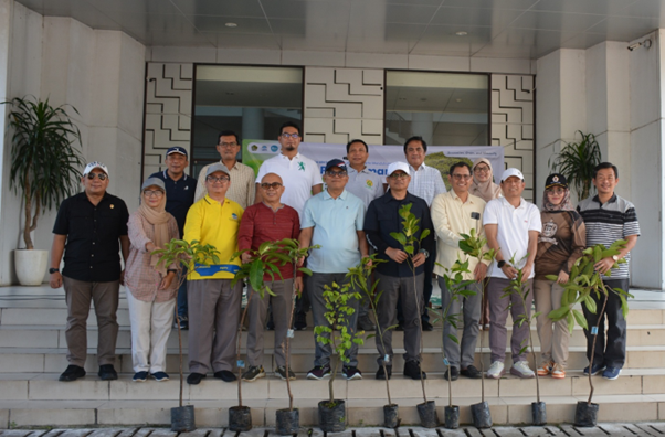 1000 pohon uin2