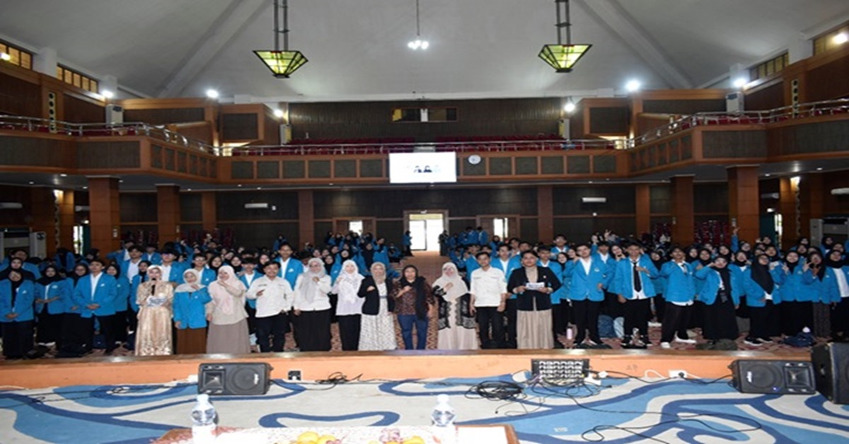 Penguatan PBAK FITK Hadirkan Ketua Komnas HAM, Mahasiswa Baru Diajak Kritis dan Peduli HAM