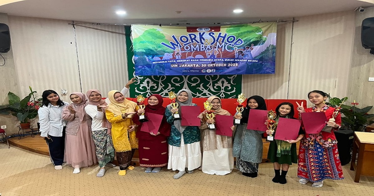 Merangkai Kata, Mengikat Rasa: Pembawa Acara, Bukan Sekadar Bicara