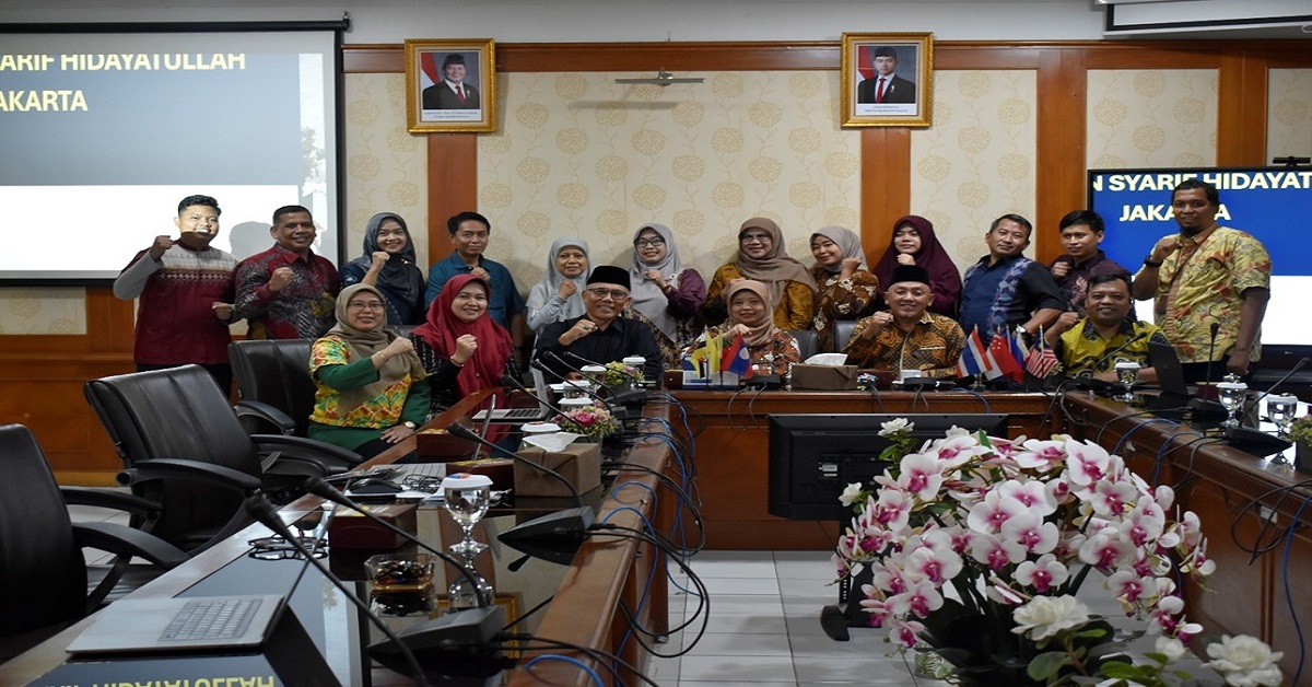 INSPEKTORAT JENDERAL KEMENAG MONITOR TATA KELOLA PPG DALJAB DI UIN JAKARTA