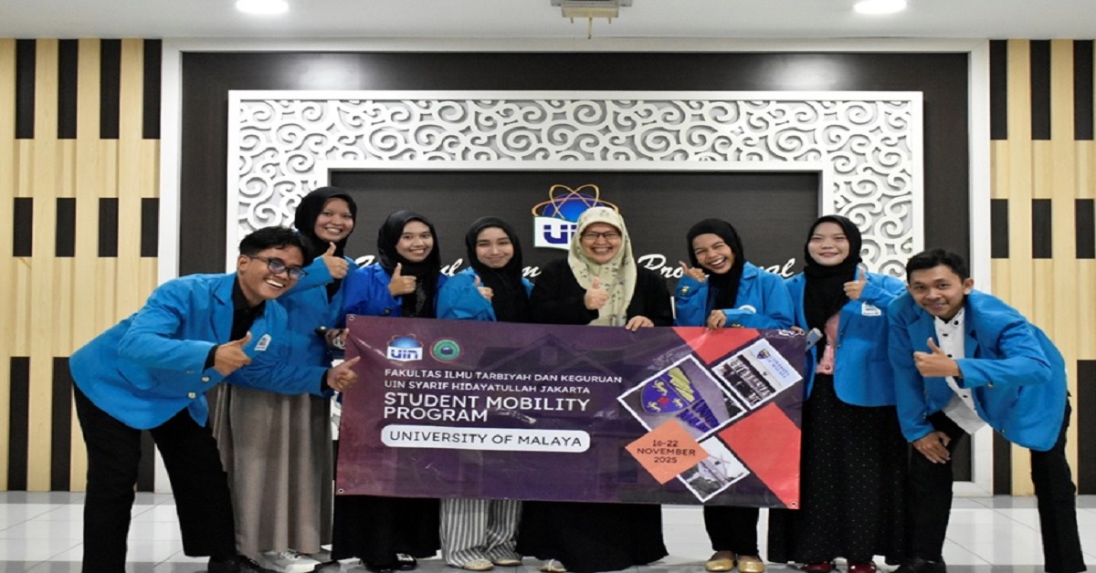 Dekan FITK UIN Jakarta Lepas Mahasiswa Program Student Mobility ke Universiti Malaya
