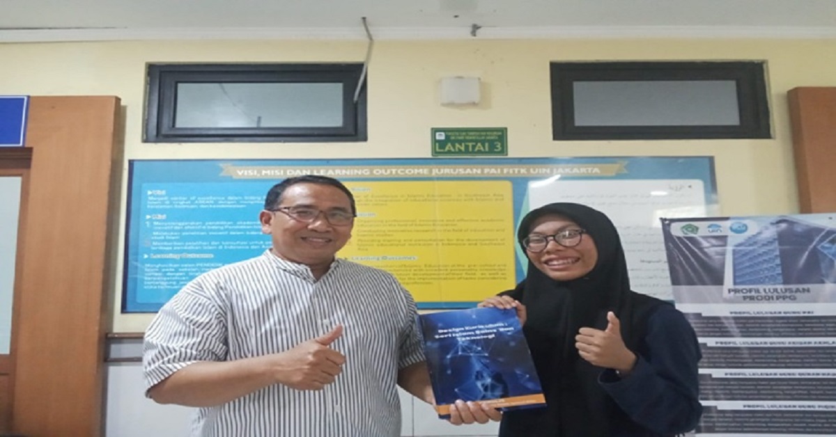 DESIGN KURIKULUM: SERI ISLAM SAINS DAN TEKNOLOGI” OLEH MAHASISWA PENDIDIKAN FISIKA ANGKATAN 2022 FITK UIN Syarif Hidayatullah Jakarta