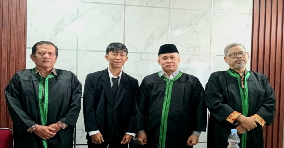 PERAN GURU PAI DALAM MENGATASI PENGGUNAAN GAWAI YANG BERLEBIHAN UNTUK MEMBENTUK KARAKTER SISWA DI SMAN 29 JAKARTA