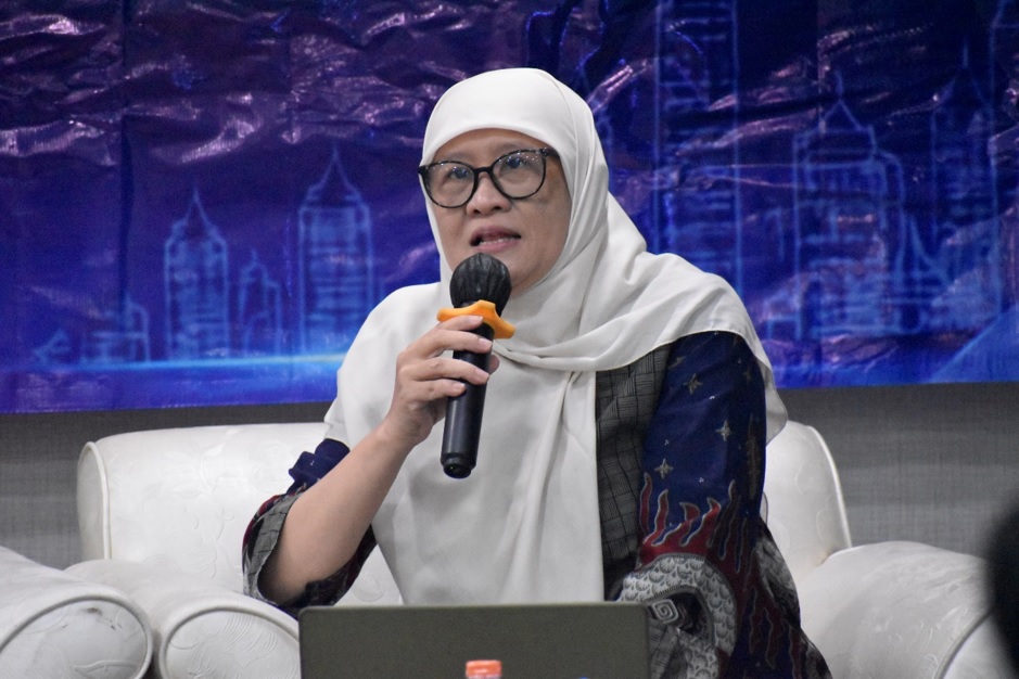 Dr. Yanti Herlanti, M.Pd