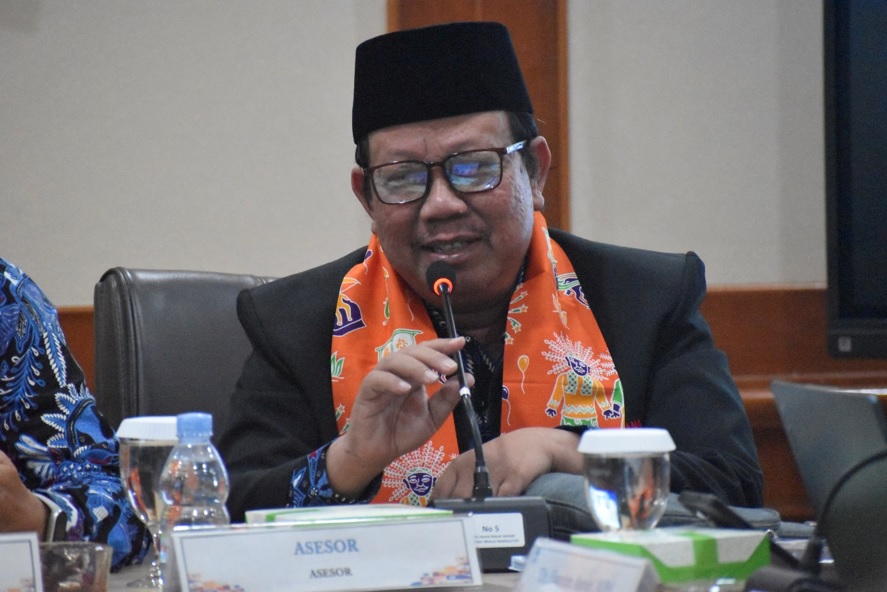 Prof. Dr. Rohmat, M.Ag., M.Pd