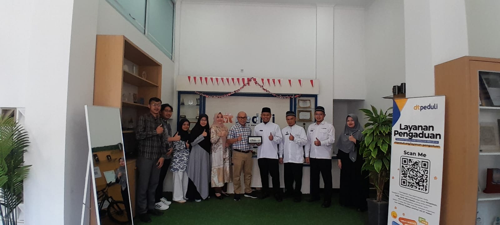 WhatsApp Image 2025-11-25 at 09.48.56 (1)