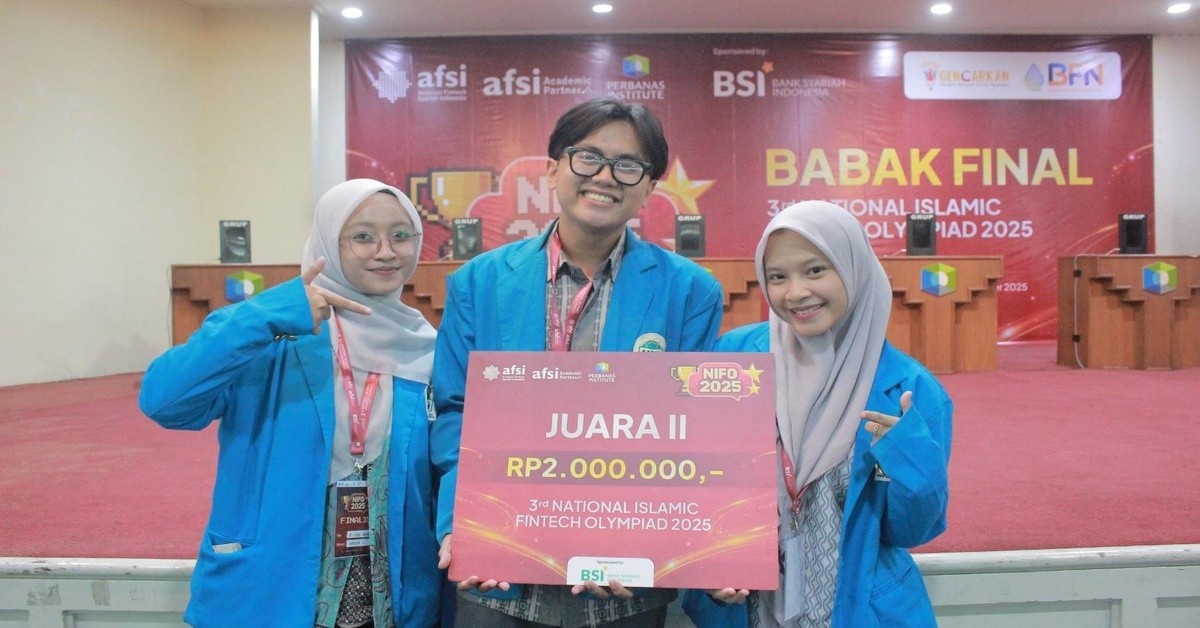 Kolaborasi Tiga Mahasiswa UIN Jakarta Antar Raih Juara Dua National Islamic Fintech Olympiad 2025
