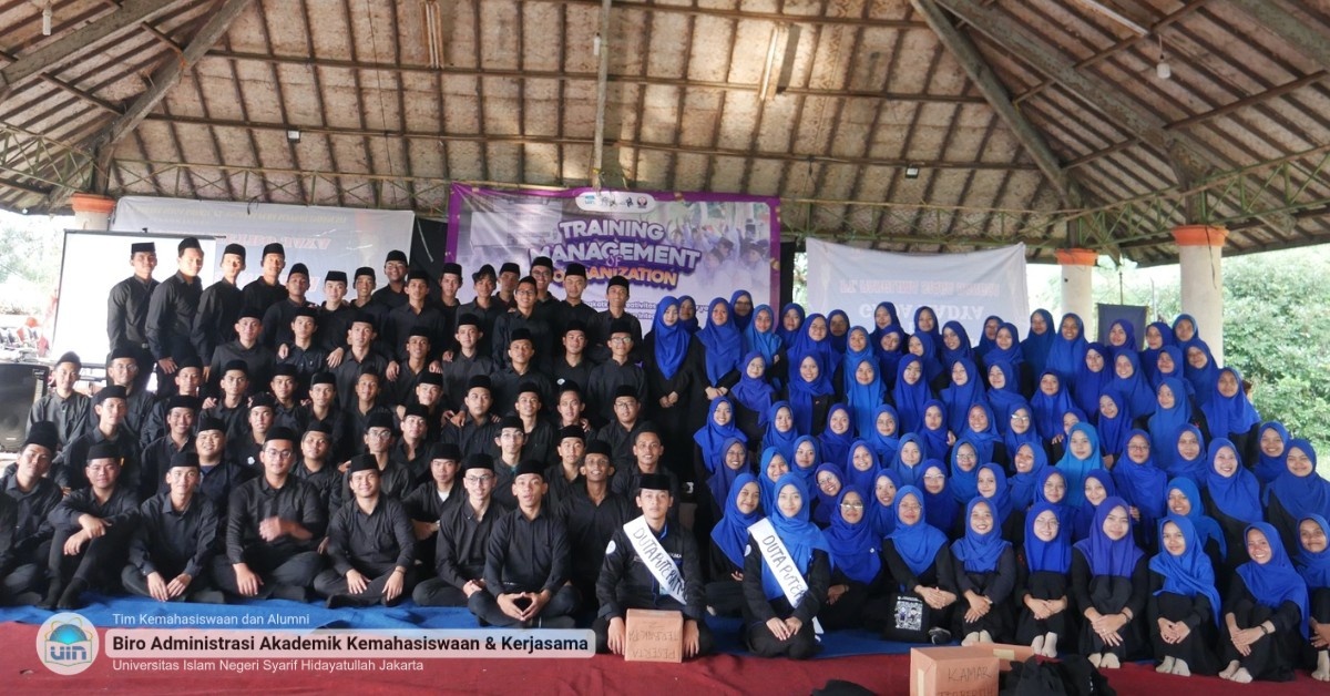 Tak Sekedar Organisasi Islami, UKM Hiqma Bekali Mahasiswa Hadapi Dunia Profesional