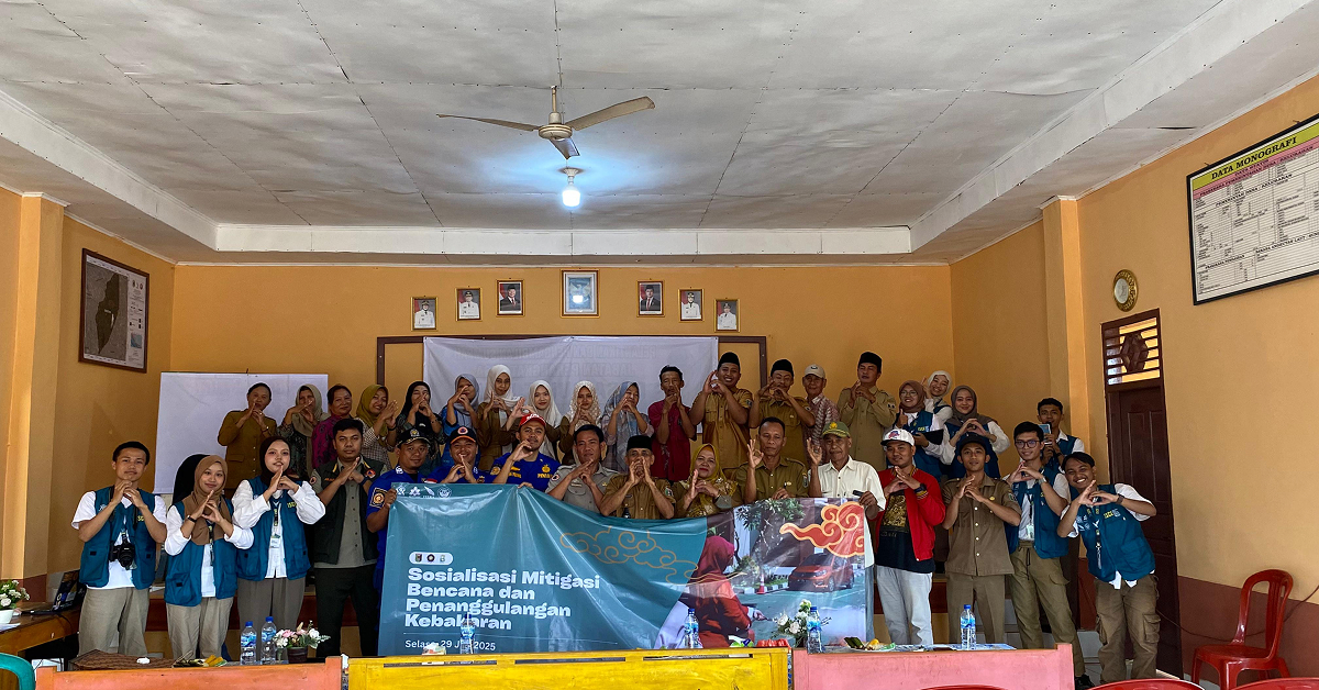 Dukung Kesiapsiagaan Warga, Mahasiswa UIN Jakarta Gelar Pelatihan Mitigasi Kebakaran