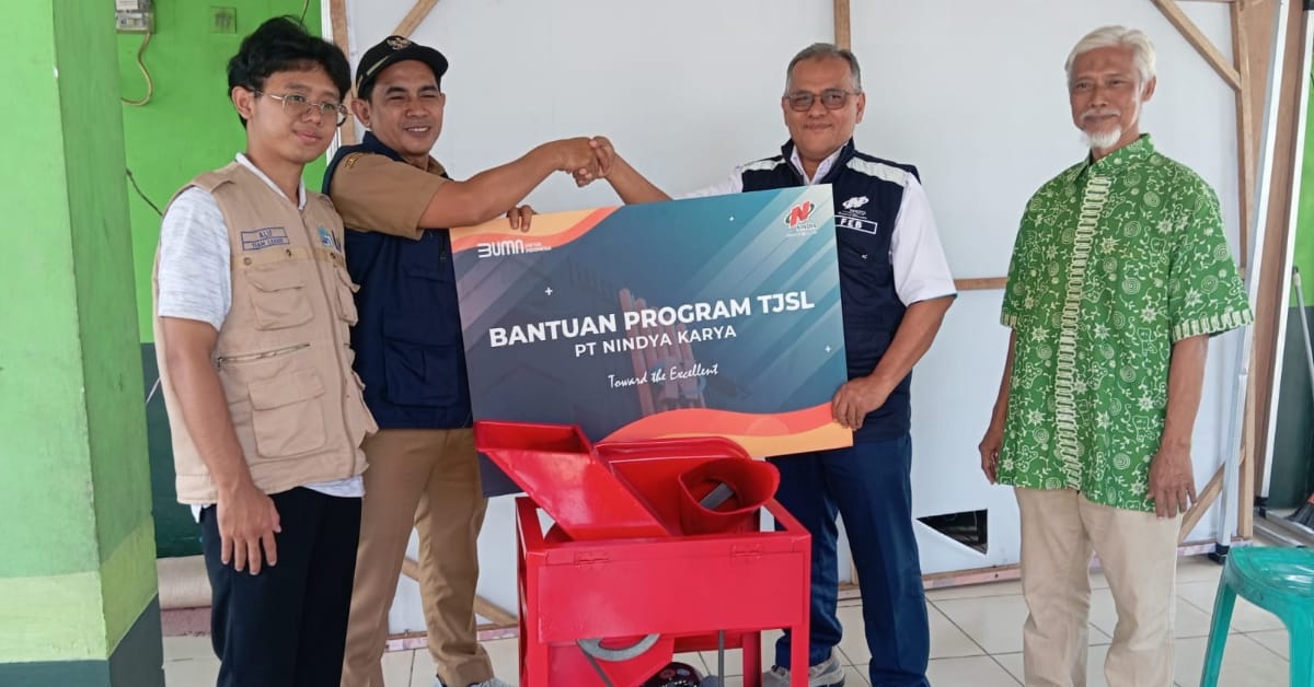Kolaborasi UIN Jakarta dan PT. Nindya Karya: Solusi Inovatif Atasi Sampah Desa Bojong Baru