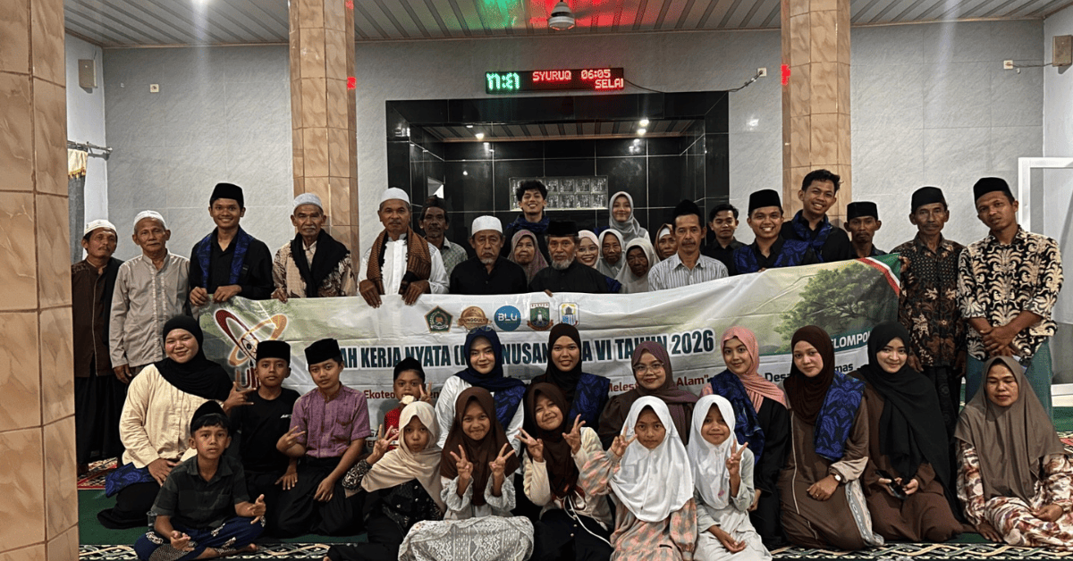 Mahasiswa UIN Jakarta Implementasikan Ekoteologi melalui KKN Nusantara Moderasi Beragama 2026 di Kadudamas 