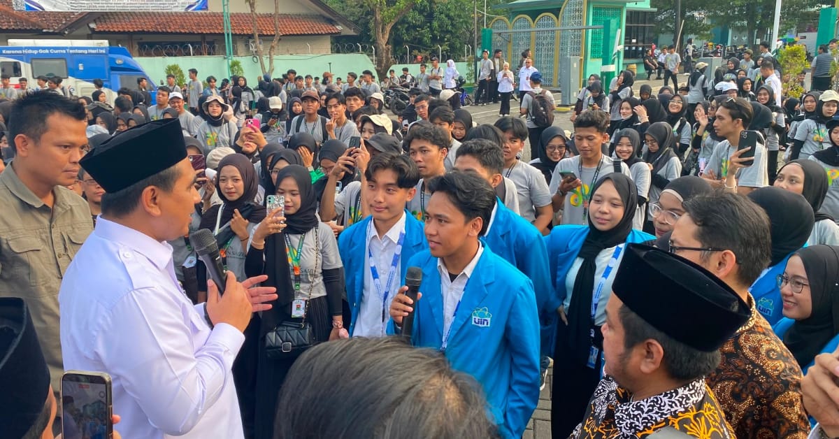 Delegasi UIN Jakarta Sampaikan Komitmen Pengabdian di Hadapan Wakil Gubernur Jawa Tengah pada Pembukaan KKN Kolaborasi 2026