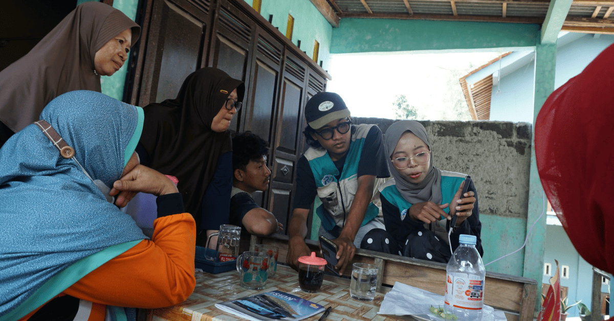 Dari Pembukuan hingga Shopee, KKN Kolaborasi Tiga UIN Dorong UMKM Abon Lele Pringtutul Go Digital