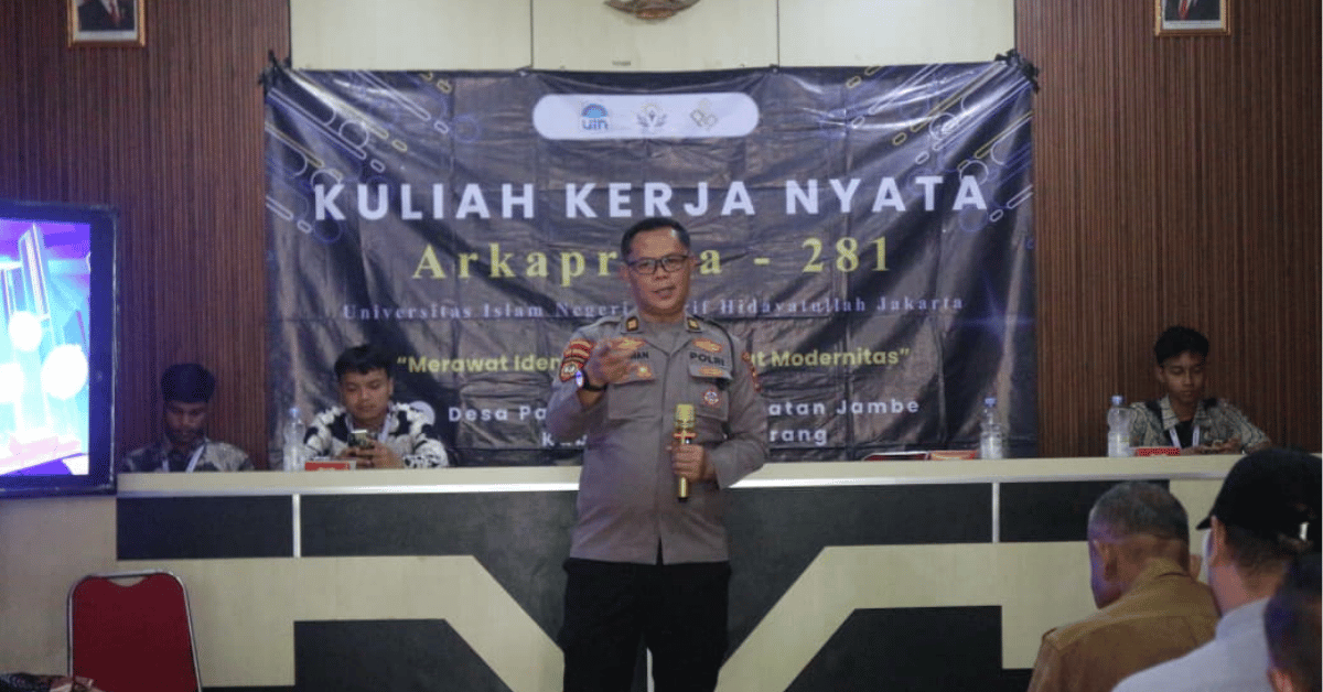 KKN 281 Arkaprana UIN Jakarta Edukasi Warga Pasir Barat tentang Hukum Digital dan Perlindungan Data Pribadi