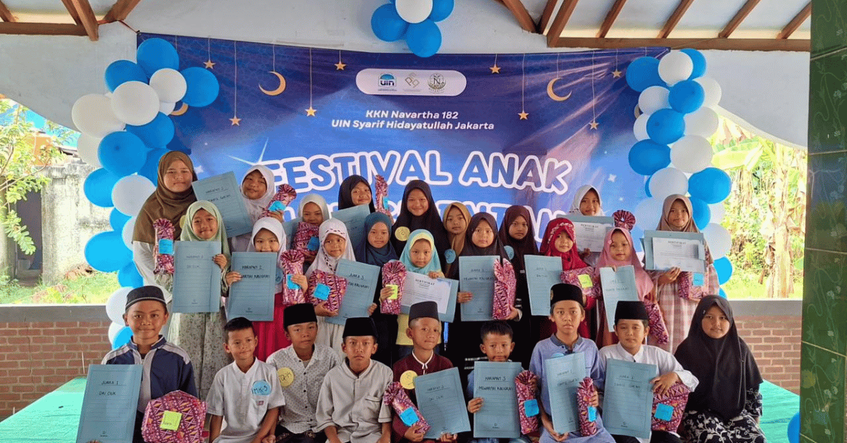 KKN Navartha 182 Hadirkan Festival Anak Sholeh, Asah Kreativitas dan Potensi Anak Cibentang