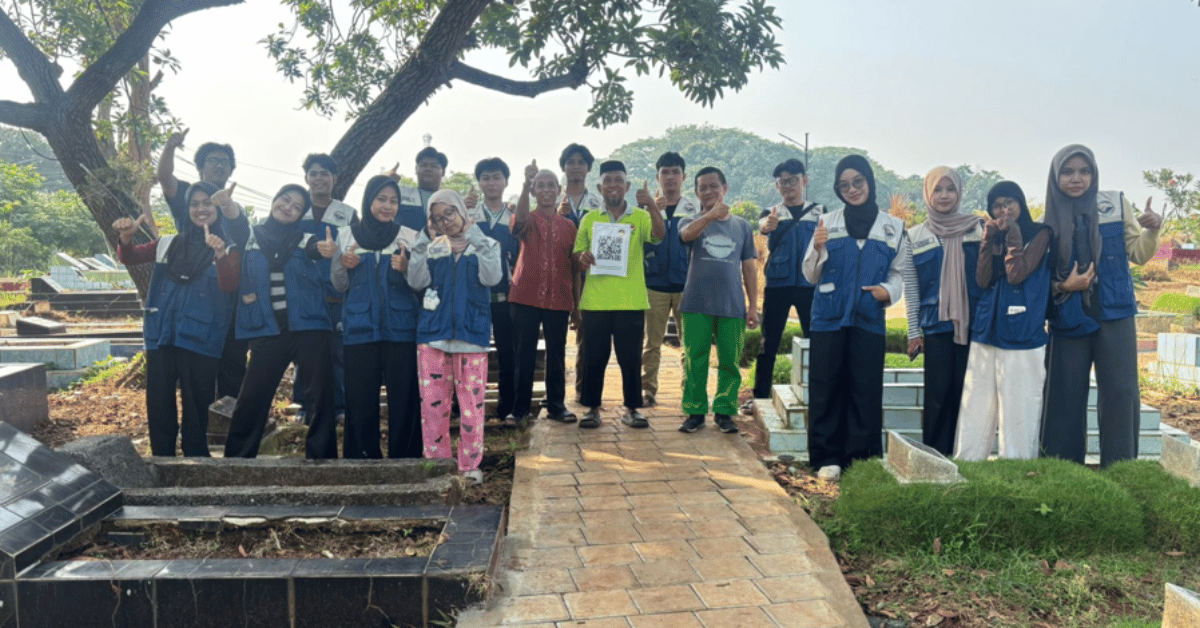 KKN 132 Altalune Digitalisasi Administrasi Pemakaman RW 06, Hadirkan QR Code untuk Akses Data Makam