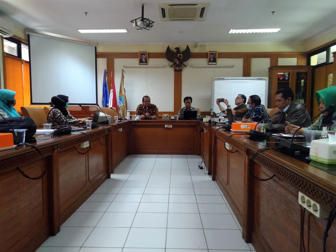 Upaya Peningkatan Kinerja Pegawai Fakultas Dakwah dan Ilmu Komunikasi