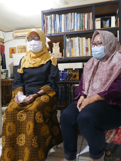 Sambutan oleh Dosen Pembimbing Praktikum Mikro kelompok 9, Ibu Dra. Rini BPI UIN Jakarta