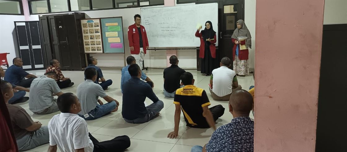 Mahasiswa Praktikum Profesi Mikro BPI UIN Jakarta