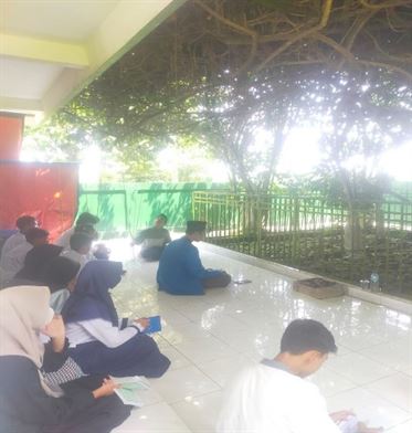 Kelompok 12 Praktikum Profesi Mikro BPI Tahun 2022 Gelar Wisata Religi dan Ziarah
