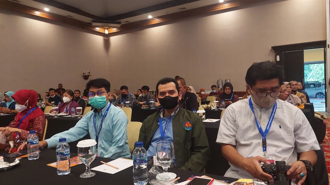 Pustakawan FDIKOM Mengikuti Konferensi Perpustakaan Digital Indonesia Ke-13