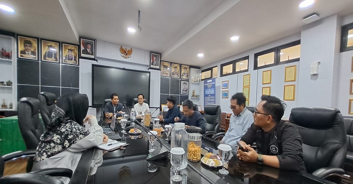 Perkuat Peran Media Legislatif, Setjen DPR RI berkunjung ke FIDKOM UIN Jakarta